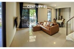 Rumah Elit Modern Tanpa Renovasi di Bintaro Jakarta Selatan Rumah Elit Modern Tanpa Renovasi di Bintaro Jakarta Selatan