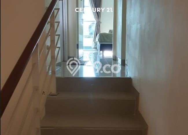 Jual Rumah Minimalis Bagus Punya 2 KT di Serpong Tangerang Selatan SHM Jual Rumah Minimalis Bagus Punya 2 KT di Serpong Tangerang Selatan SHM