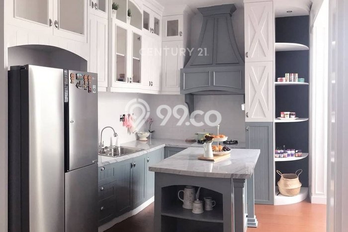 Jual Rumah Mewah Megah Dengan View Eksklusif di Sektor 9-Bintaro, Tangerang Selatan Jual Rumah Mewah Megah Dengan View Eksklusif di Sektor 9-Bintaro, Tangerang Selatan