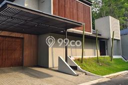 Ready to Use! Premium House LT 284m2 Desain Modern di Bintaro Ready to Use! Premium House LT 284m2 Desain Modern di Bintaro