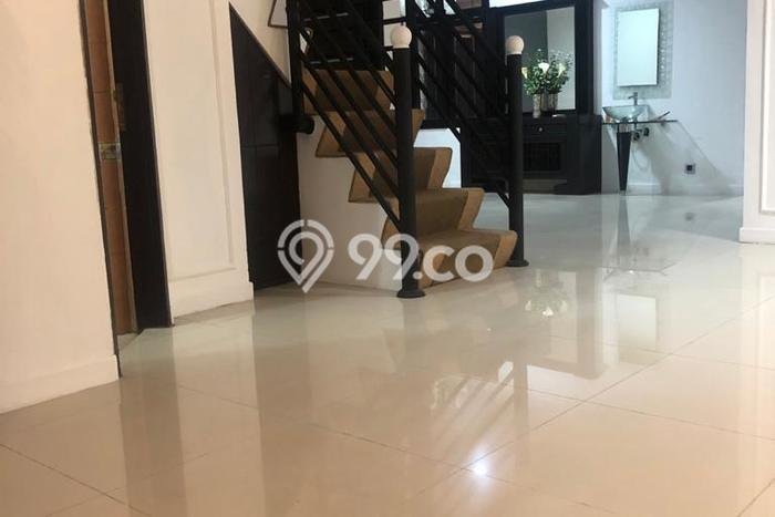 For Sale! Luxury House LT 165m2 Desain Elegan di Pondok Indah For Sale! Luxury House LT 165m2 Desain Elegan di Pondok Indah