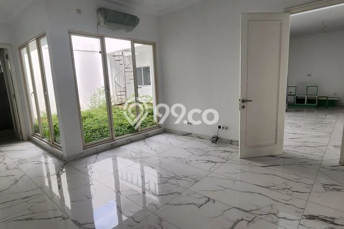 Rumah Elit LB 203m2 Siap Huni Desain Elegan di Suvarna Sutera, Tangerang Rumah Elit LB 203m2 Siap Huni Desain Elegan di Suvarna Sutera, Tangerang