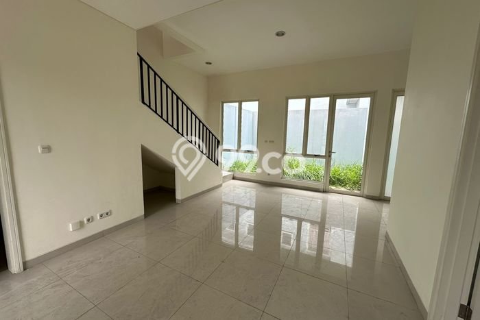 Rumah Idaman 4 KT Harga Terjangkau di Suvarna Sutera Tangerang Rumah Idaman 4 KT Harga Terjangkau di Suvarna Sutera Tangerang