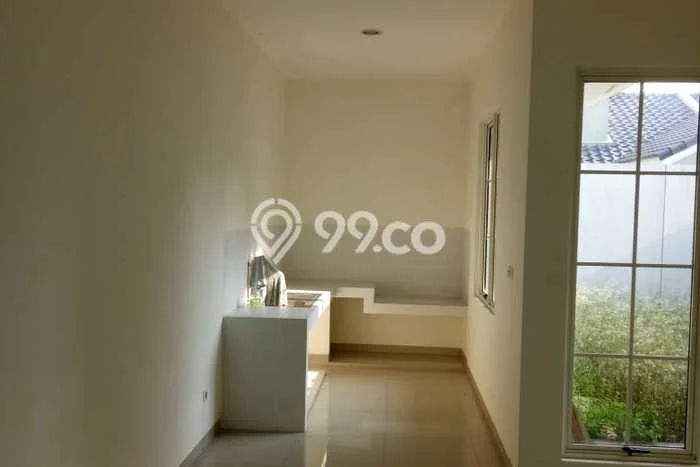 For Sale Hunian Rumah Terawat 3 Kamar di Suvarna Sutera, Tangerang For Sale Hunian Rumah Terawat 3 Kamar di Suvarna Sutera, Tangerang