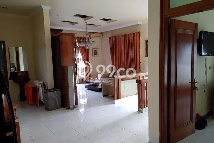 Hunian Mewah Siap Huni LT 300m2 di Grogol Petamburan, Jakarta Barat Hunian Mewah Siap Huni LT 300m2 di Grogol Petamburan, Jakarta Barat