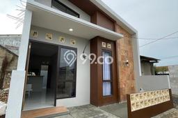 For Sale Rumah 1 Kamar Lokasi Ideal Nyaman dan Strategis di Ciledug For Sale Rumah 1 Kamar Lokasi Ideal Nyaman dan Strategis di Ciledug