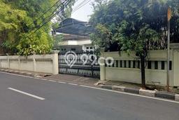 For Sale! Luxury House LT 797m2 Desain Elegan di Prapanca For Sale! Luxury House LT 797m2 Desain Elegan di Prapanca