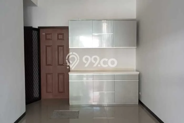 Hunian Mewah LB 188m2 Siap Pakai Desain Elegan di Pakuwon Indah, Surabaya Hunian Mewah LB 188m2 Siap Pakai Desain Elegan di Pakuwon Indah, Surabaya
