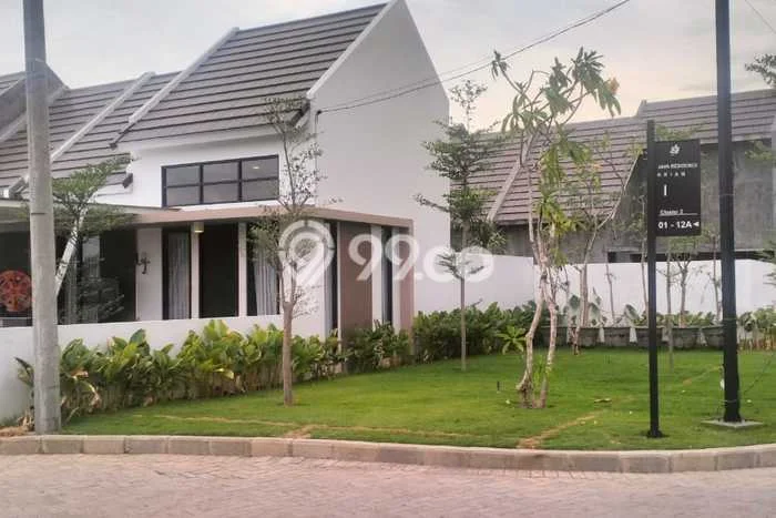 For Sale Rumah 2 Kamar Lokasi Strategis Nyaman dan Strategis di Buduran For Sale Rumah 2 Kamar Lokasi Strategis Nyaman dan Strategis di Buduran