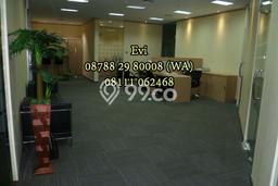 Kantor Disewa di Jakarta Barat dengan LB 291m2 Area Komersial Ramai Kantor Disewa di Jakarta Barat dengan LB 291m2 Area Komersial Ramai