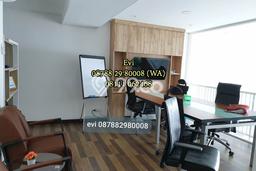 Unit Kantor Disewakan di Tanjung Duren di Area Ramai & Strategis Unit Kantor Disewakan di Tanjung Duren di Area Ramai & Strategis
