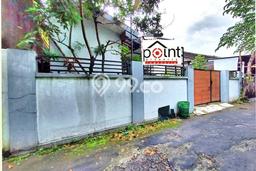 Jual Rumah Bagus Siap Huni LB 100m2 di Colomadu, Karanganyar Jual Rumah Bagus Siap Huni LB 100m2 di Colomadu, Karanganyar
