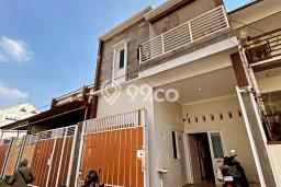 Unit Kost Dijual di Kawasan Kartasura Sukoharjo dengan 9 KT Unit Kost Dijual di Kawasan Kartasura Sukoharjo dengan 9 KT