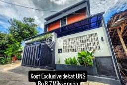 Dijual Kost Strategis di Jebres, Solo 30 KT, 30 KM, Luas Bangunan 600m2 Dijual Kost Strategis di Jebres, Solo 30 KT, 30 KM, Luas Bangunan 600m2