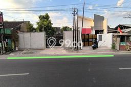 Komersial Bagus LT 330m2 LB 84m2 Dijual di Manahan Solo Komersial Bagus LT 330m2 LB 84m2 Dijual di Manahan Solo