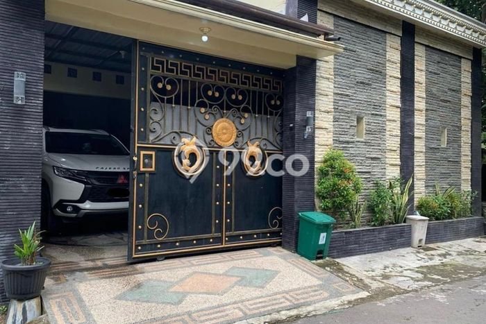 Hunian Impian Keluarga! Rumah 2 Lantai di Gatak, Sukoharjo, LT 189m² LB 170m² Hunian Impian Keluarga! Rumah 2 Lantai di Gatak, Sukoharjo, LT 189m² LB 170m²
