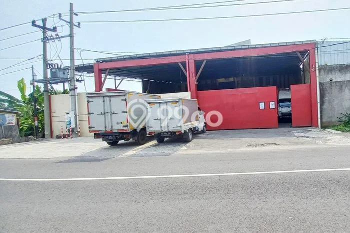 Gudang Bagus Dijual LB 1500m2 Lokasi Strategis Sukoharjo Area Cocok untuk Bisnis Gudang Bagus Dijual LB 1500m2 Lokasi Strategis Sukoharjo Area Cocok untuk Bisnis