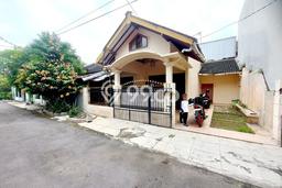 Dijual Cepat Rumah Favorit Siap Huni LB 100m2 di Colomadu, Karanganyar Dijual Cepat Rumah Favorit Siap Huni LB 100m2 di Colomadu, Karanganyar