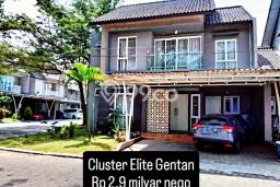 Siap Huni Rumah Mewah 4 Kamar di Gentan Dekat ke Mana Saja Siap Huni Rumah Mewah 4 Kamar di Gentan Dekat ke Mana Saja