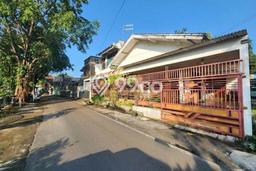 Jual Rumah Strategis Bagus Punya 4 KT di Mangkubumen Solo SHM Jual Rumah Strategis Bagus Punya 4 KT di Mangkubumen Solo SHM