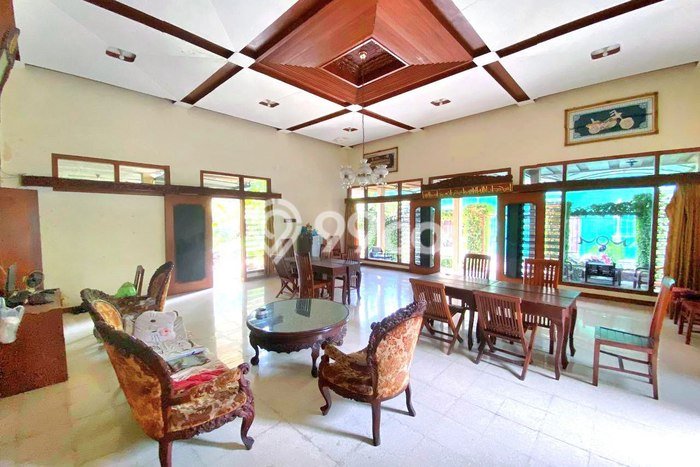 Siap Huni Hunian Elit 18 Kamar di Laweyan Dekat ke Mana Pun Siap Huni Hunian Elit 18 Kamar di Laweyan Dekat ke Mana Pun