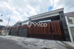 For Sale Rumah Mewah Exclusive di Banjarsari, Solo For Sale Rumah Mewah Exclusive di Banjarsari, Solo