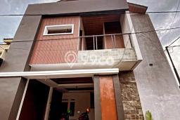 Rumah Kost Dijual di Colomadu, Karanganyar dengan 10 Kamar Tidur, 10 Kamar Mandi Rumah Kost Dijual di Colomadu, Karanganyar dengan 10 Kamar Tidur, 10 Kamar Mandi