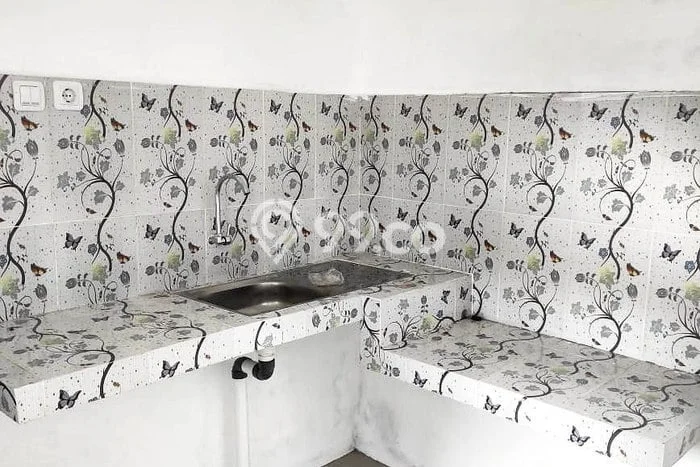 Lokasi terbaik! Rumah siap pakai dikontrakkan di Colomadu LB 40m2 Lokasi terbaik! Rumah siap pakai dikontrakkan di Colomadu LB 40m2