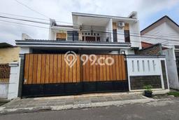 Rumah Mewah Siap Huni LT 185m2 di Jajar, Solo Rumah Mewah Siap Huni LT 185m2 di Jajar, Solo
