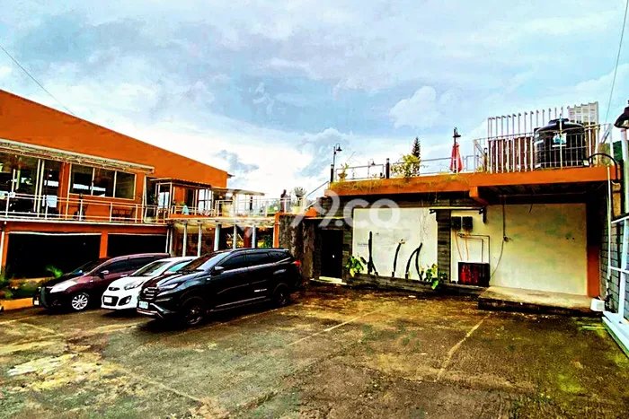 Untuk Dijual Komersial di Tawangmangu Karanganyar LT 218m2 / LB 200m2 Untuk Dijual Komersial di Tawangmangu Karanganyar LT 218m2 / LB 200m2