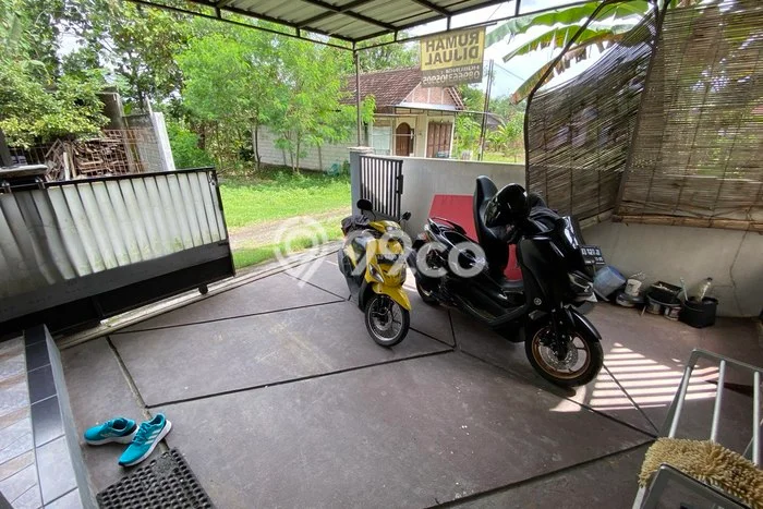 Jual Rumah Murah Meriah Jaten Punya 2 Kamar & LT 93m2 Jual Rumah Murah Meriah Jaten Punya 2 Kamar & LT 93m2