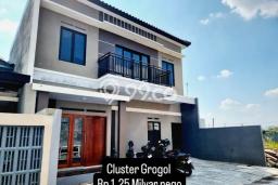 Dijual Rumah Strategis Bagus Punya 5 KT di Solo Baru Solo SHM Dijual Rumah Strategis Bagus Punya 5 KT di Solo Baru Solo SHM