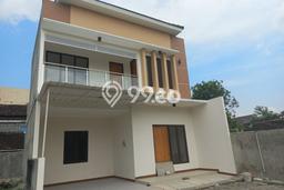 Jual Rumah Bagus Siap Huni LB 95m2 di Nusukan, Solo Jual Rumah Bagus Siap Huni LB 95m2 di Nusukan, Solo