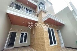 Rumah Modern 4 Kamar Siap Huni di Banjarsari, Dekat Pusat Perbelanjaan, Solo Rumah Modern 4 Kamar Siap Huni di Banjarsari, Dekat Pusat Perbelanjaan, Solo
