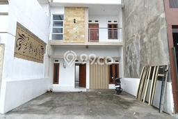 Jual Rumah Strategis Bagus Punya 3 KT di Gentan Solo SHM Jual Rumah Strategis Bagus Punya 3 KT di Gentan Solo SHM