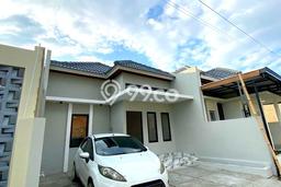 Jual Rumah Murah di Semanggi Solo Harga Rp 444 Juta LT 85m2 Jual Rumah Murah di Semanggi Solo Harga Rp 444 Juta LT 85m2