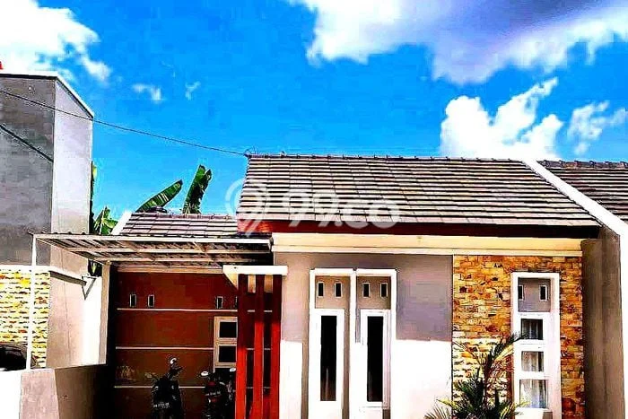 Lokasi terbaik! Rumah siap pakai dikontrakkan di Colomadu LB 40m2 Lokasi terbaik! Rumah siap pakai dikontrakkan di Colomadu LB 40m2