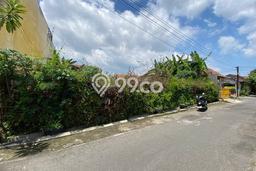 Dijual Tanah di Banjarsari Solo Luas 662m2 SHM Dijual Tanah di Banjarsari Solo Luas 662m2 SHM