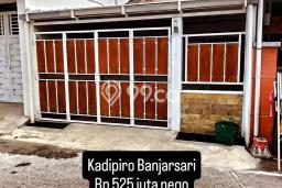 Rumah Strategis Modern Lb 95m2 di Banjarsari, Solo Rumah Strategis Modern Lb 95m2 di Banjarsari, Solo