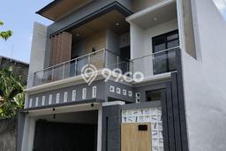 Dijual Cepat Rumah Favorit Siap Huni LB 200m2 di Laweyan, Solo Dijual Cepat Rumah Favorit Siap Huni LB 200m2 di Laweyan, Solo