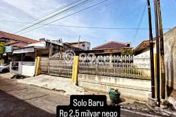 Dijual Cepat Rumah Bagus Siap Huni LB 300m2 di Solo Baru, Solo Dijual Cepat Rumah Bagus Siap Huni LB 300m2 di Solo Baru, Solo