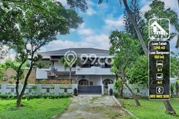 Ready to Use! Premium House LT 1045m2 Desain Modern di Ragunan Ready to Use! Premium House LT 1045m2 Desain Modern di Ragunan