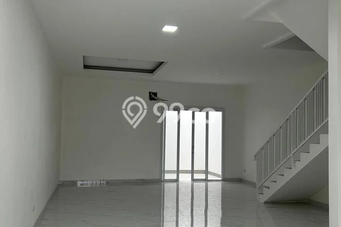 Siap Huni Rumah Mewah 4 Kamar di Kembangan Dekat ke Mana Pun Siap Huni Rumah Mewah 4 Kamar di Kembangan Dekat ke Mana Pun