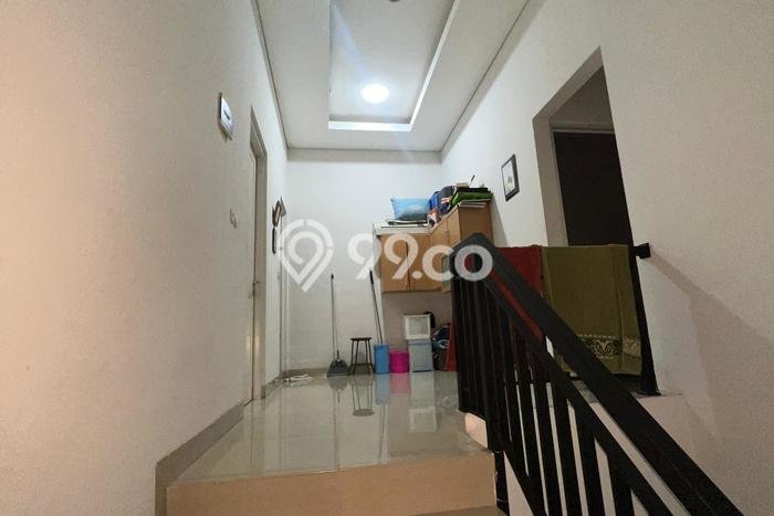 Dijual Rumah 4 Kamar Lokasi Ideal Nyaman dan Strategis di Karang Tengah Dijual Rumah 4 Kamar Lokasi Ideal Nyaman dan Strategis di Karang Tengah