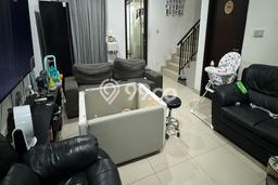 Rumah Mewah Siap Huni LT 124m2 di Cipondoh, Tangerang Rumah Mewah Siap Huni LT 124m2 di Cipondoh, Tangerang
