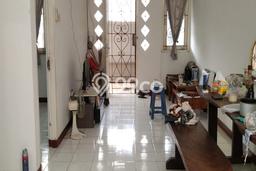 Dijual Rumah 2 Kamar Lokasi Strategis Nyaman dan Strategis di Karang Tengah Dijual Rumah 2 Kamar Lokasi Strategis Nyaman dan Strategis di Karang Tengah