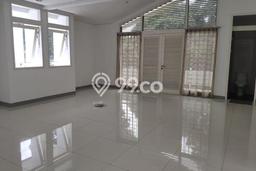 Siap Huni Rumah Mewah 4 Kamar di Sukasari Dekat ke Mana Saja Siap Huni Rumah Mewah 4 Kamar di Sukasari Dekat ke Mana Saja
