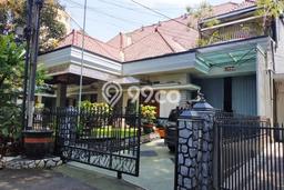 Dijual Rumah Luas Megah Dengan View Eksklusif di Sayap Dago, Bandung Dijual Rumah Luas Megah Dengan View Eksklusif di Sayap Dago, Bandung