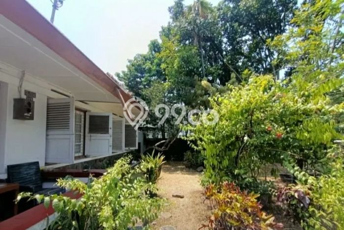Rumah 7 KT 2 KM di Area Riau, Bandung Rumah 7 KT 2 KM di Area Riau, Bandung
