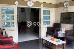 Rumah Mewah LB 300m2 Siap Huni Desain Elegan di Bandung Kota, Bandung Rumah Mewah LB 300m2 Siap Huni Desain Elegan di Bandung Kota, Bandung